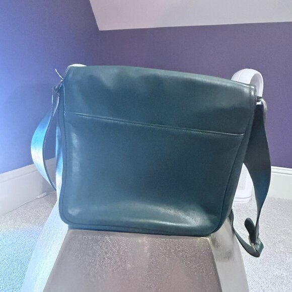 Vintage Coach Green Leather Messenger Bag - Picture 4 of 7